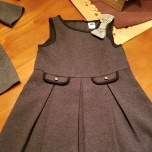 Adorable little girls dress
